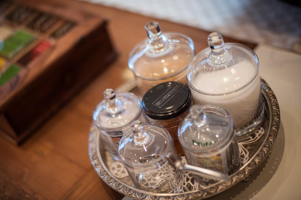 B&B Le Dimore Mezza Costa Bed & Breakfast